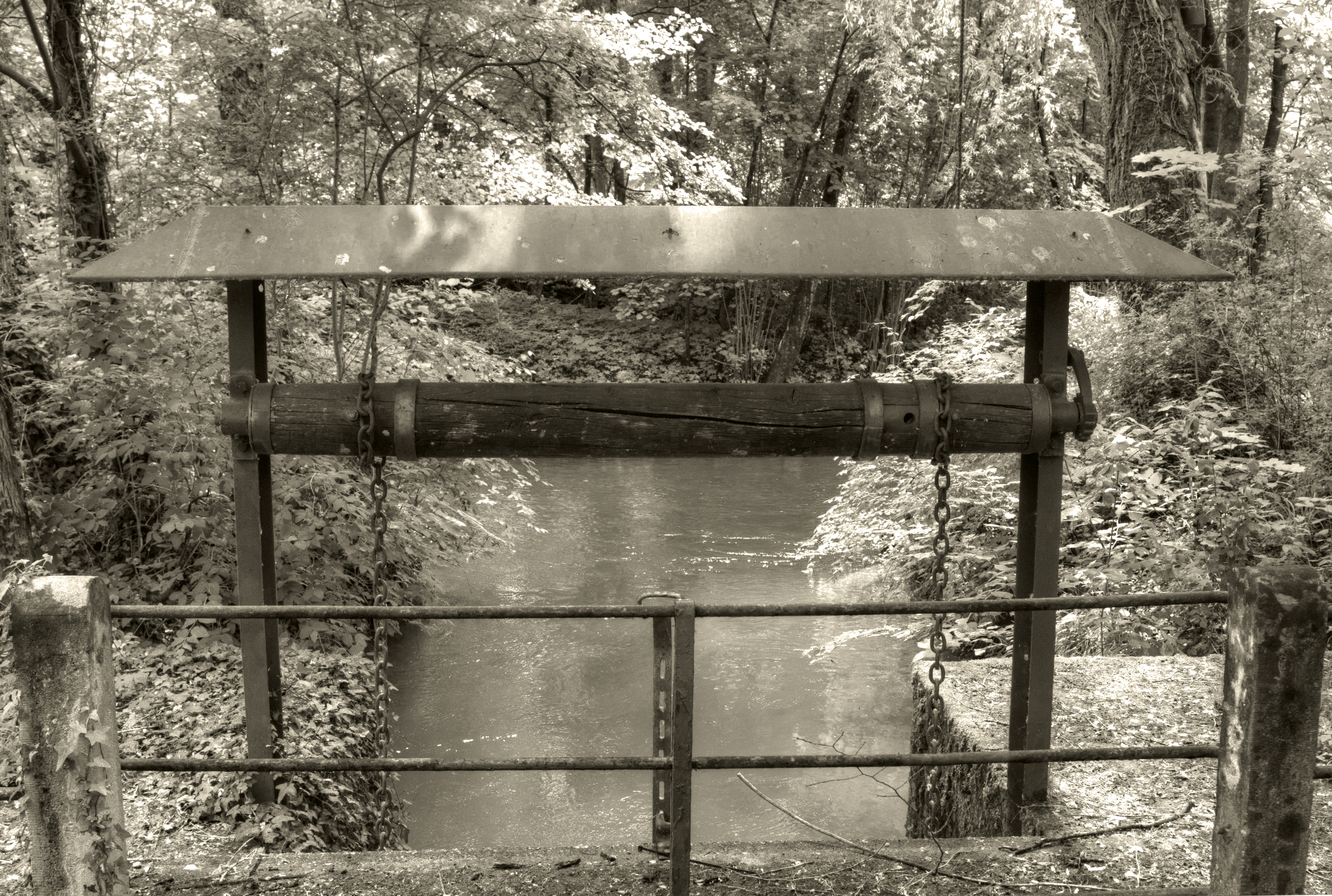 Wehr Isar Hellabrunn
